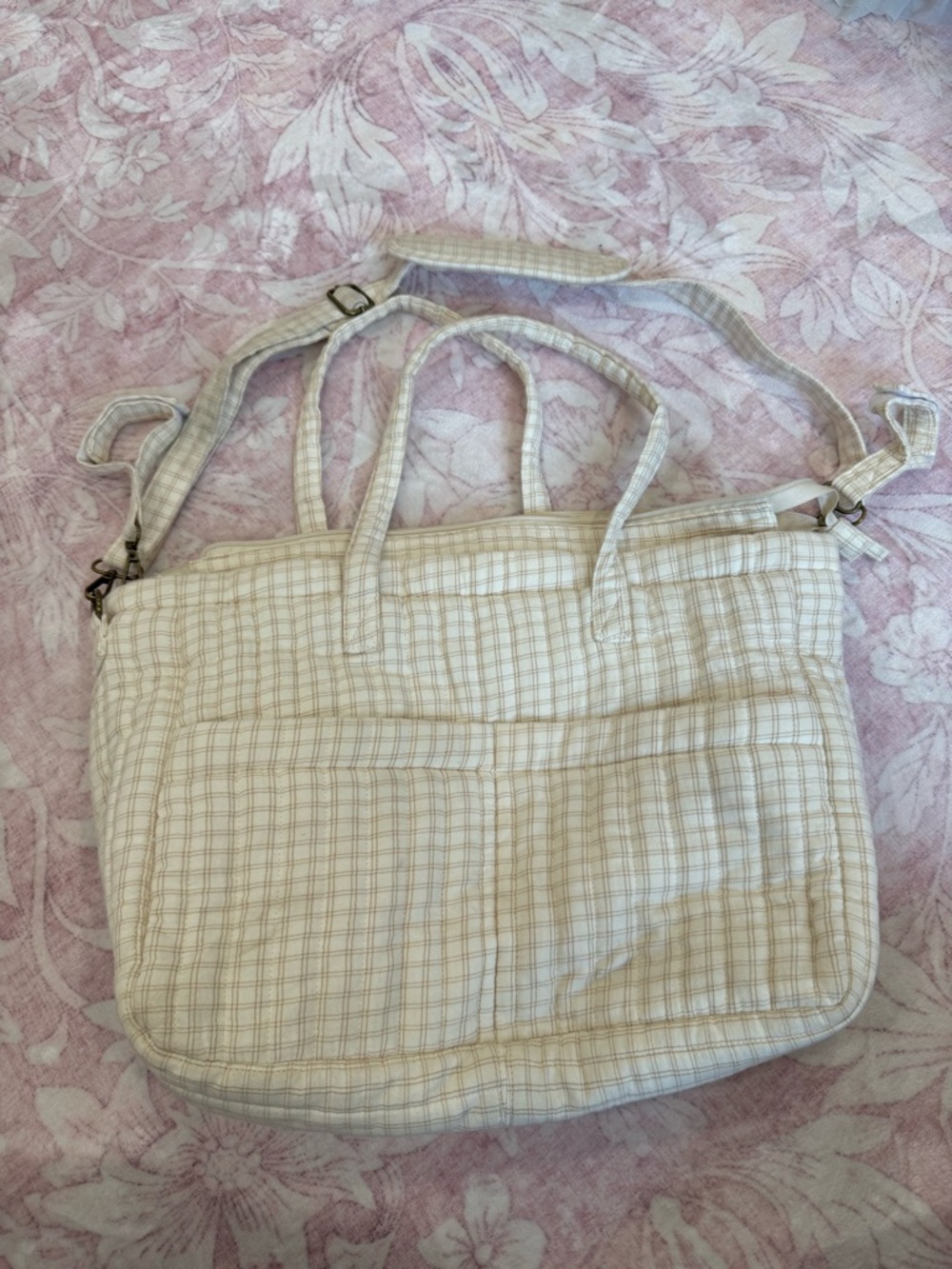 Quincy Mae Quilted Diaper Bag 100% Cotton - Picture 3 of 9